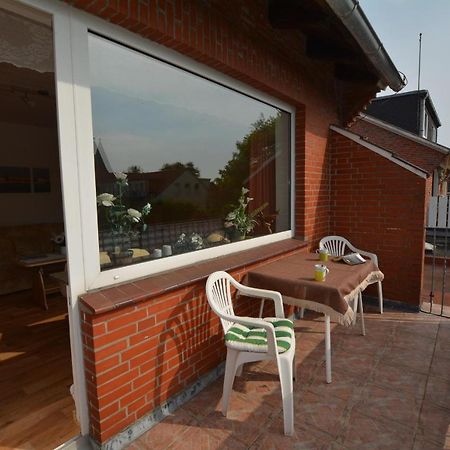 Haus-Buenzow-1 Appartement Borkum Buitenkant foto