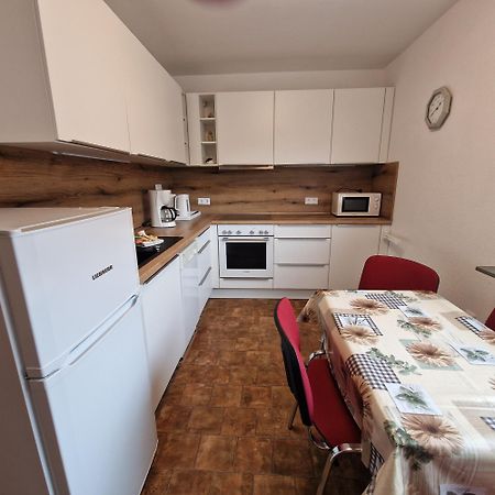 Haus-Buenzow-1 Appartement Borkum Buitenkant foto